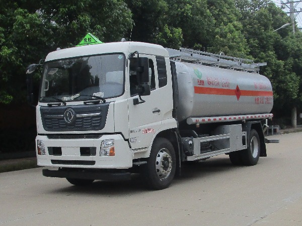 天威緣牌TWY5181GYYD6型運油車