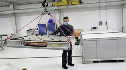 動力電池退役潮下 每塊電動車電池價值7000元，電池回收與開發新機遇